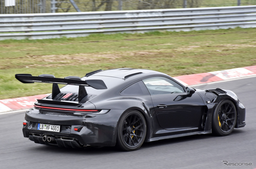 ポルシェ 911 GT2 RS 次期型プロトタイプ(スクープ写真)《APOLLO NEWS SERVICE》
