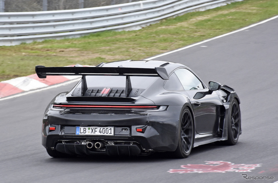 ポルシェ 911 GT2 RS 次期型プロトタイプ(スクープ写真)《APOLLO NEWS SERVICE》