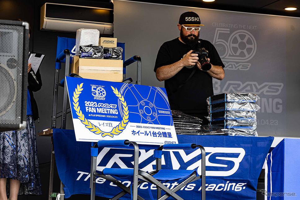 圧倒的!その数800台以上のレイズホイール装着車が一堂に会したレイズファンミーティング2023《写真撮影 宮越孝政》