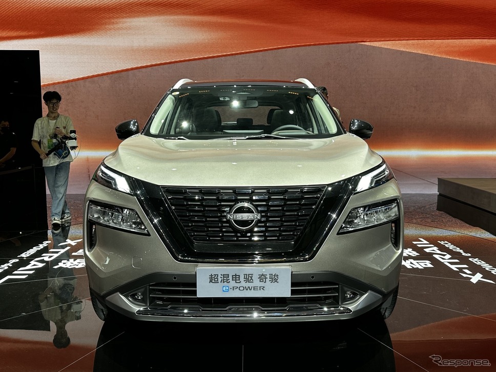 日産 エクストレイル(上海モーターショー)《写真撮影 八杉理@現代文化研究所》