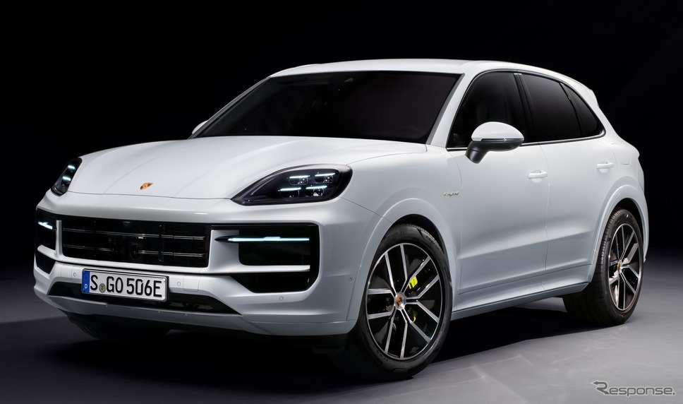 ポルシェ・カイエン E ハイブリッド 改良新型《photo by Porsche》