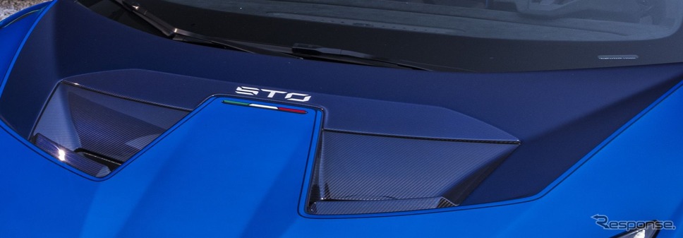 ランボルギーニ・ウラカン STO の創業60周年記念車《photo by Lamborghini》