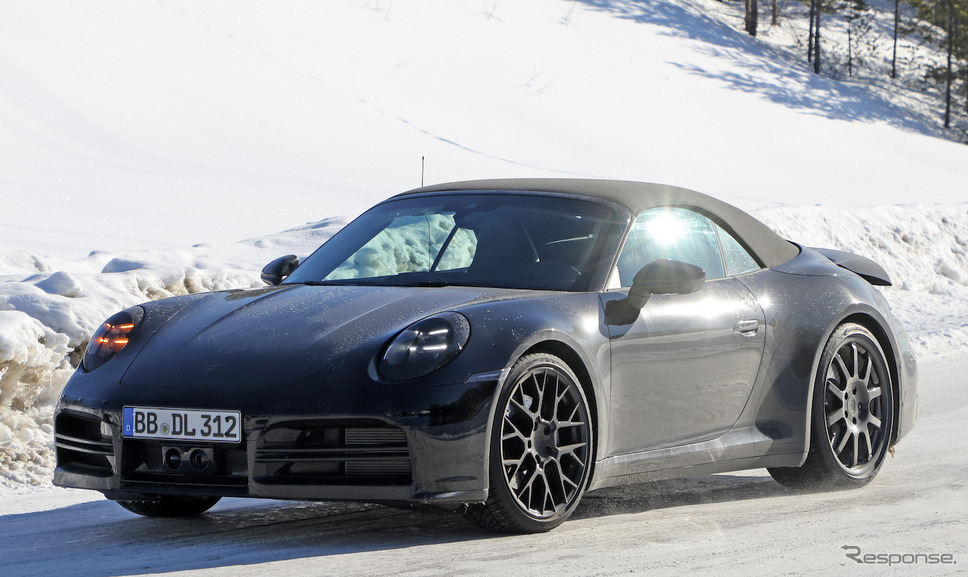 ポルシェ 911 カブリオレ 改良新型（スクープ写真）《APOLLO NEWS SERVICE》