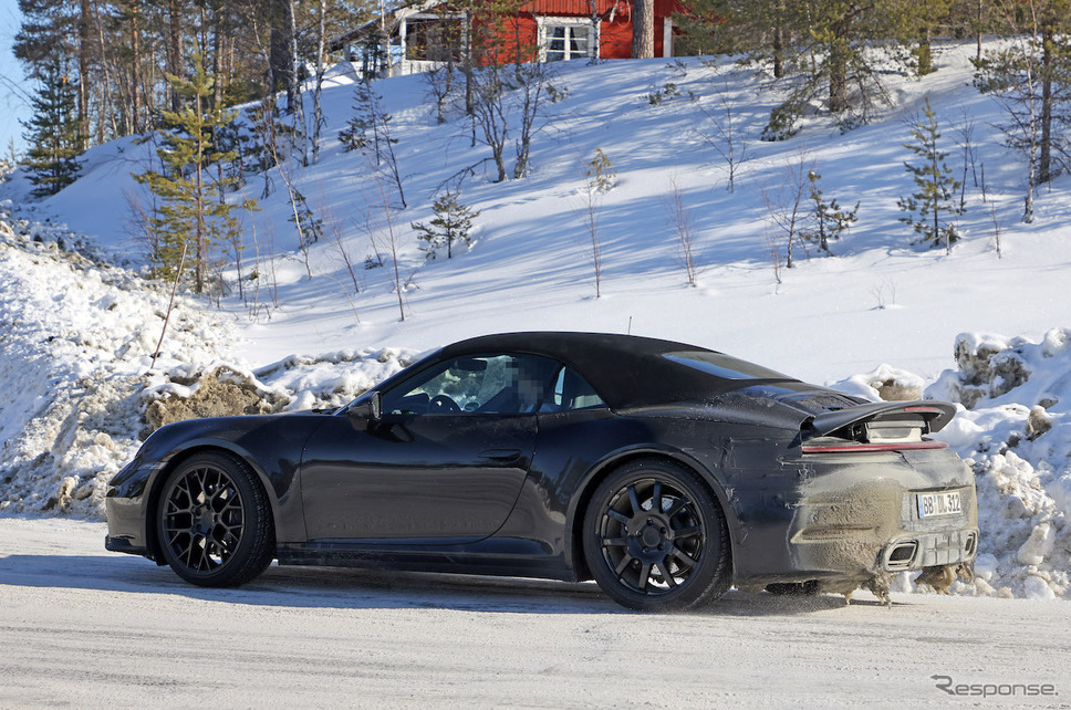 ポルシェ 911 カブリオレ 改良新型（スクープ写真）《APOLLO NEWS SERVICE》