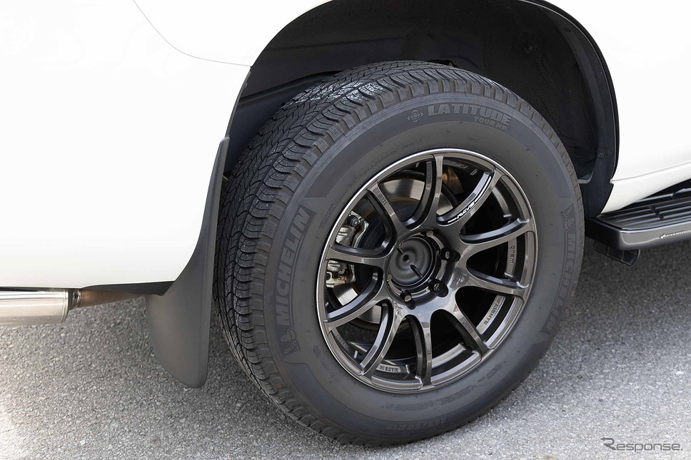 トヨタ ランドクルーザープラド×レイズ グラムライツ 57Transe-X《写真撮影 宮越孝政》