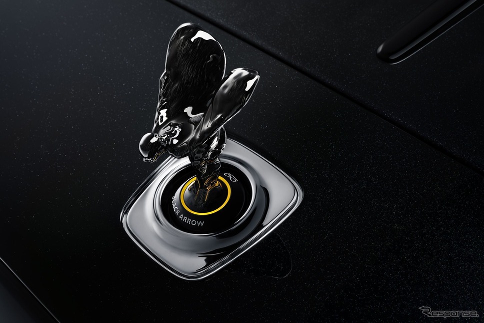 ロールスロイス「ブラック・バッジ・レイス・ブラック・アロー・コレクション」《photo by Rolls-Royce》