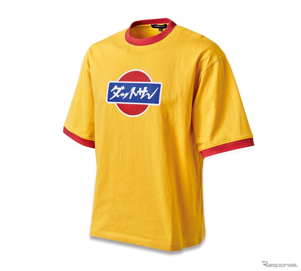 ビッグシルエットTシャツ DATSUN・ダットサン《写真提供:日産自動車》