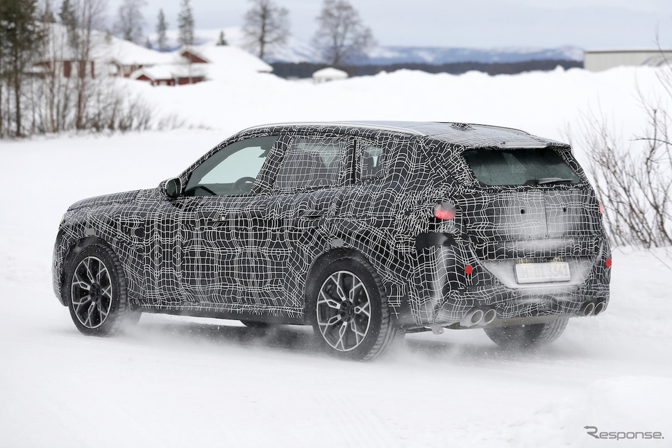 BMW X3 M40i 次期型プロトタイプ(スクープ写真)《APOLLO NEWS SERVICE》