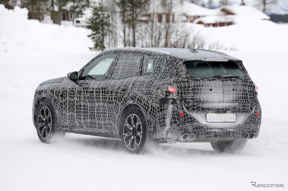 BMW X3 M40i 次期型プロトタイプ(スクープ写真)《APOLLO NEWS SERVICE》
