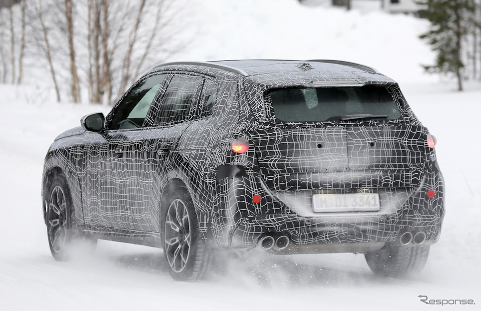 BMW X3 M40i 次期型プロトタイプ(スクープ写真)《APOLLO NEWS SERVICE》