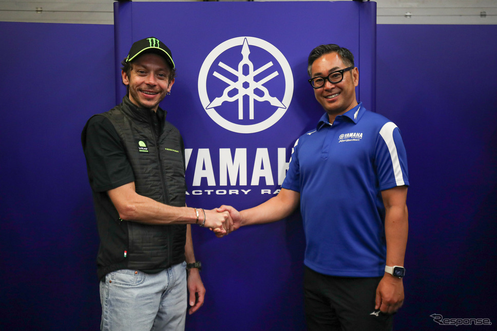 ヤマハ発動機、バレンティーノ・ロッシ選手とアンバサダー・サービス契約を締結《写真提供:ヤマハ発動機》