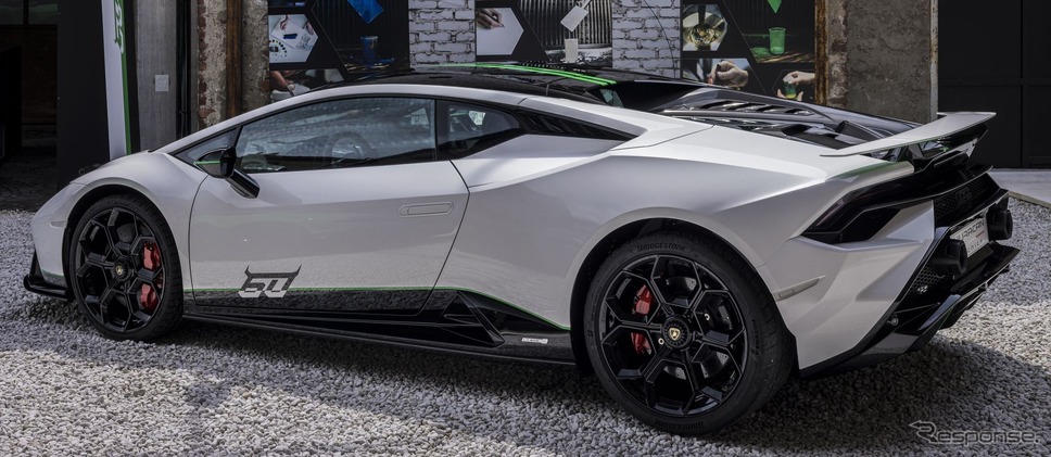 ランボルギーニ・ウラカン・テクニカ の創業60周年記念車《photo by Lamborghini》