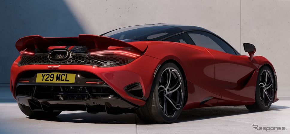 マクラーレン 750S スパイダー《photo by McLaren Automotive》