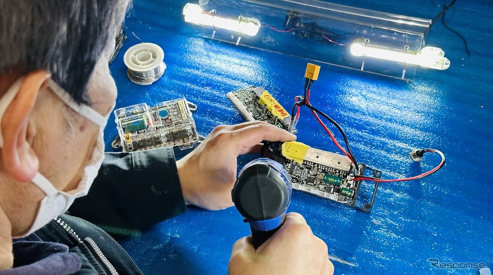 kintone model one Sは茨城県の自社工場で生産《写真提供:Earth Ship》