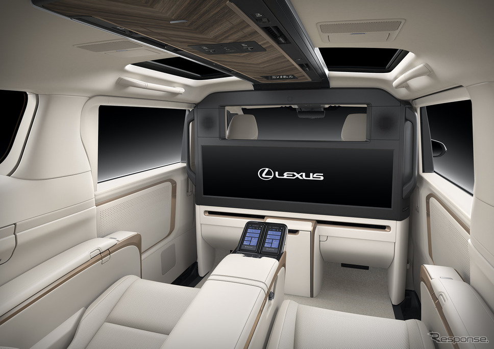 レクサス LM 新型の4人乗り仕様(プロトタイプ)《Photo by LEXUS》