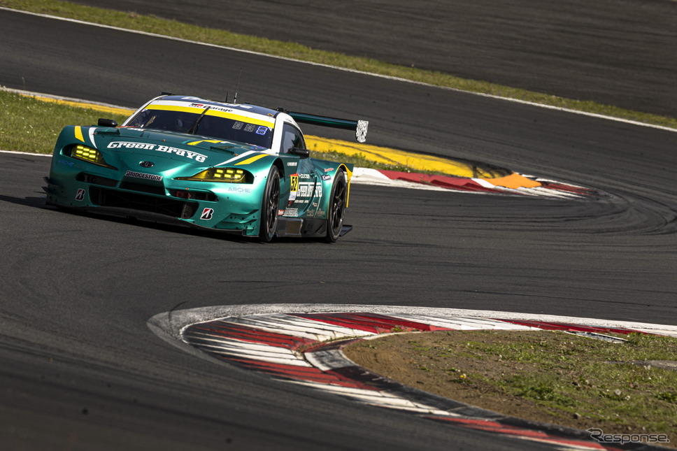 GT300クラス3位の#52 埼玉トヨペットGB GR Supra GT(吉田広樹/川合孝汰)《撮影 益田和久》