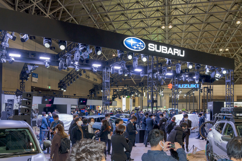 SUBARUブース。《写真撮影 関口敬文》