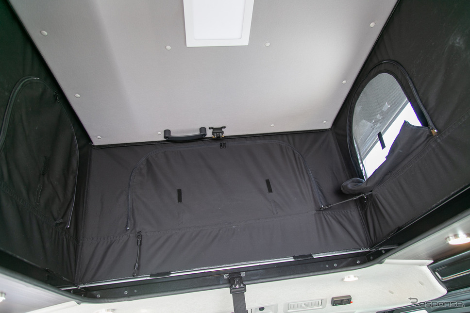 リーズナブルな「ハイエース」バンコン「Rugged VAN（ラギッドバン）」に若者たちが注目……神奈川キャンピングカーフェア