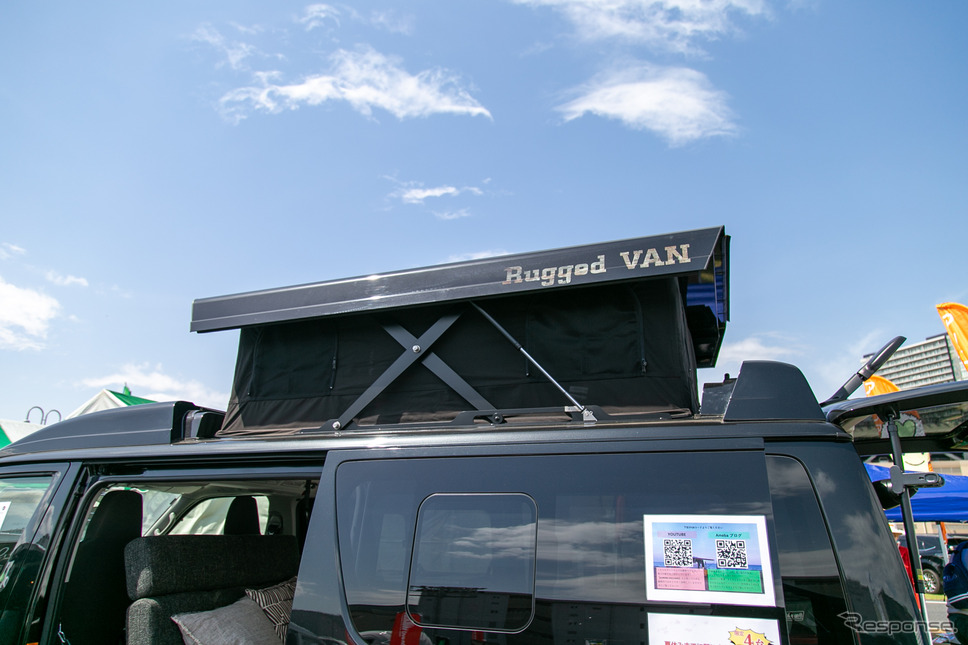 リーズナブルな「ハイエース」バンコン「Rugged VAN（ラギッドバン）」に若者たちが注目……神奈川キャンピングカーフェア