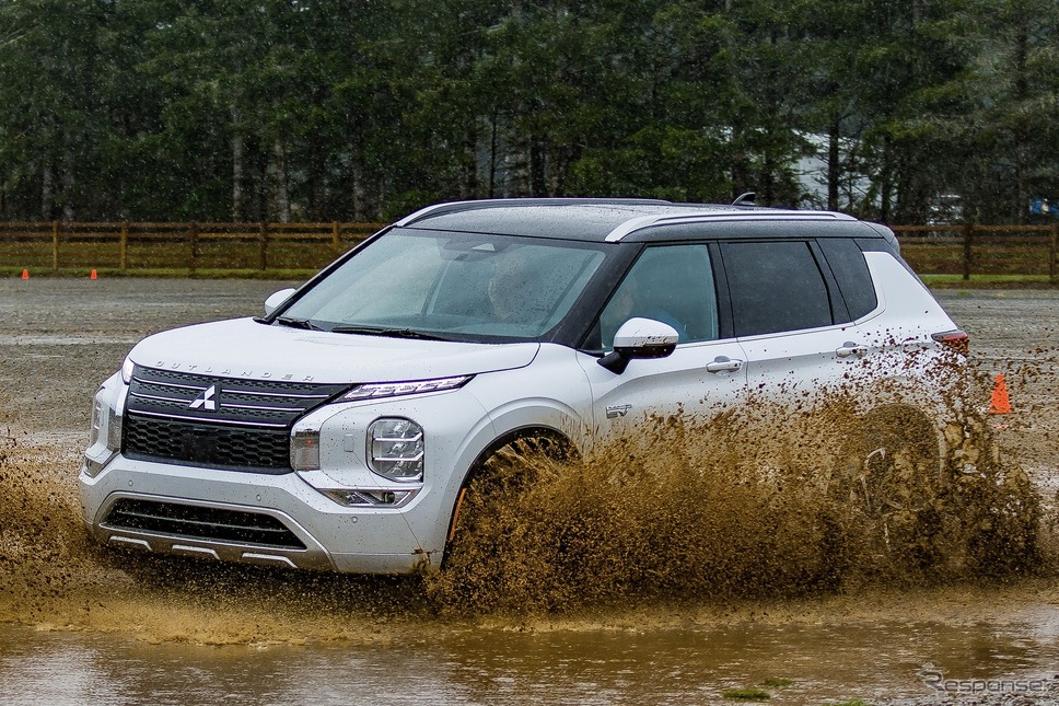 三菱アウトランダー北米仕様《photo by Mitsubishi》