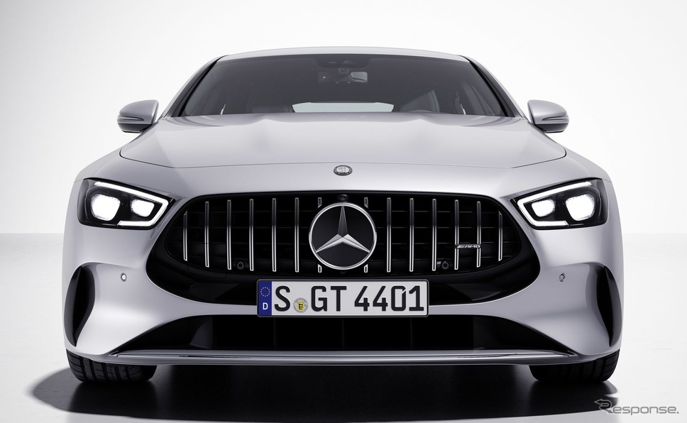 メルセデスAMG GT 4ドアクーペ の改良モデルの「V8スタイリングパッケージ」《photo by Mercedes-Benz》