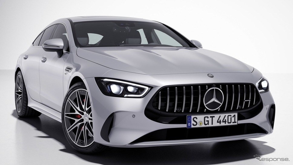 メルセデスAMG GT 4ドアクーペ の改良モデルの「V8スタイリングパッケージ」《photo by Mercedes-Benz》