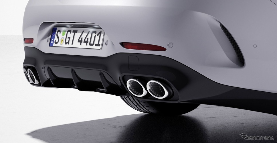 メルセデスAMG GT 4ドアクーペ の改良モデルの「V8スタイリングパッケージ」《photo by Mercedes-Benz》