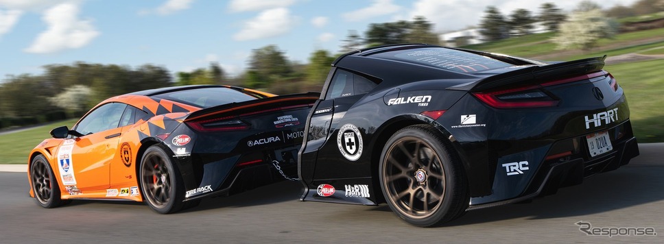 アキュラ NSX タイプS と NSX の車体をカットしたカスタムメイドのトレーラー《photo by Acura》