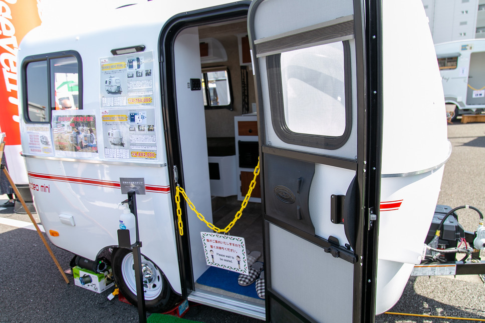 初めての車中泊に最適な「ちょうどいいサイズ」のバンコン&トレーラーをカーショップスリーセブンが出展…神奈川キャンピングカーフェア