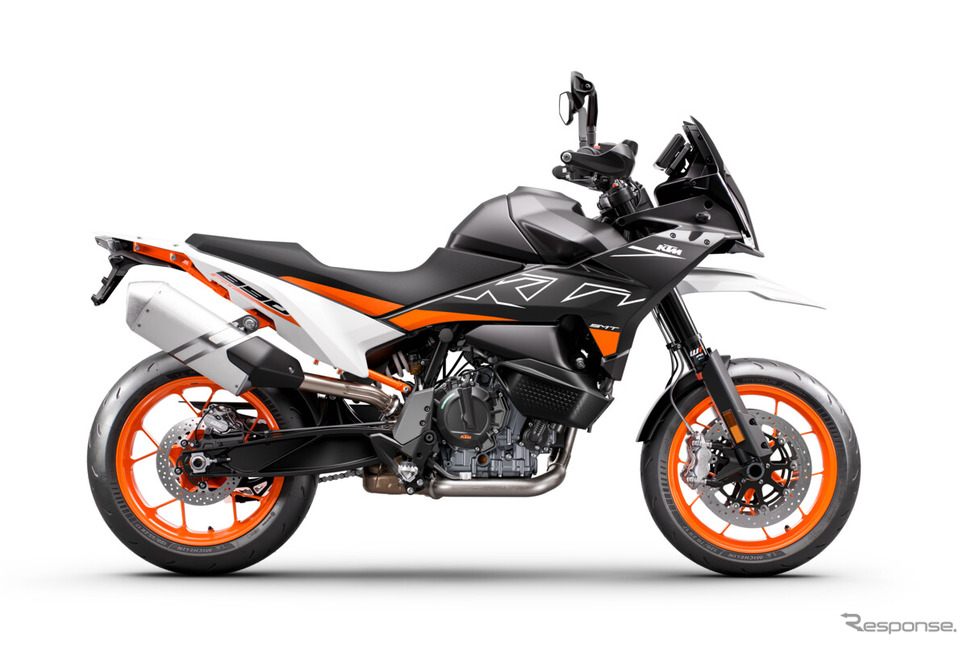 KTM 890SMT《写真提供 KTM》