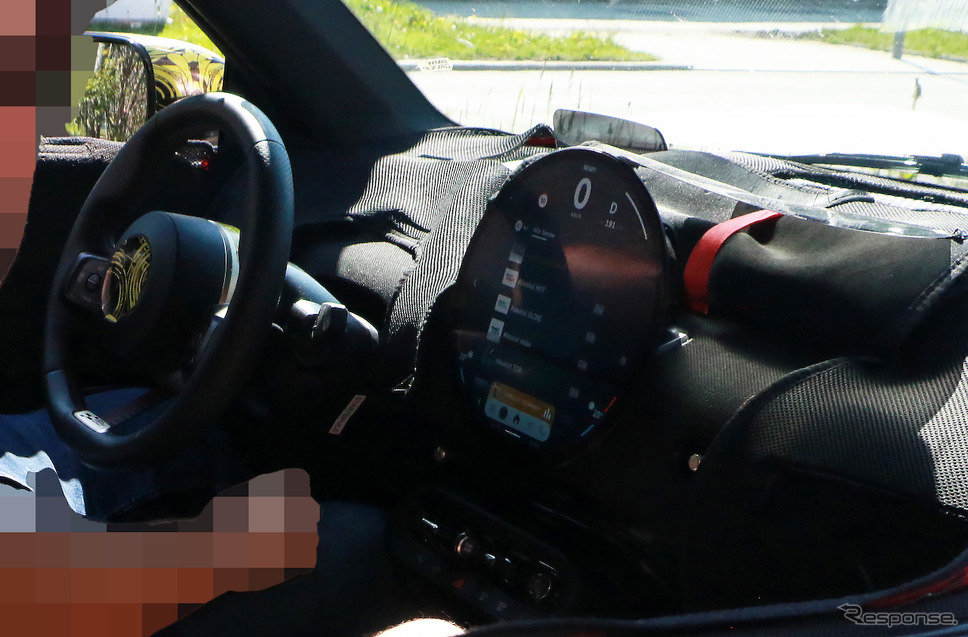 MINI ハッチバックEVのプロトタイプ(スクープ写真)《APOLLO NEWS SERVICE》