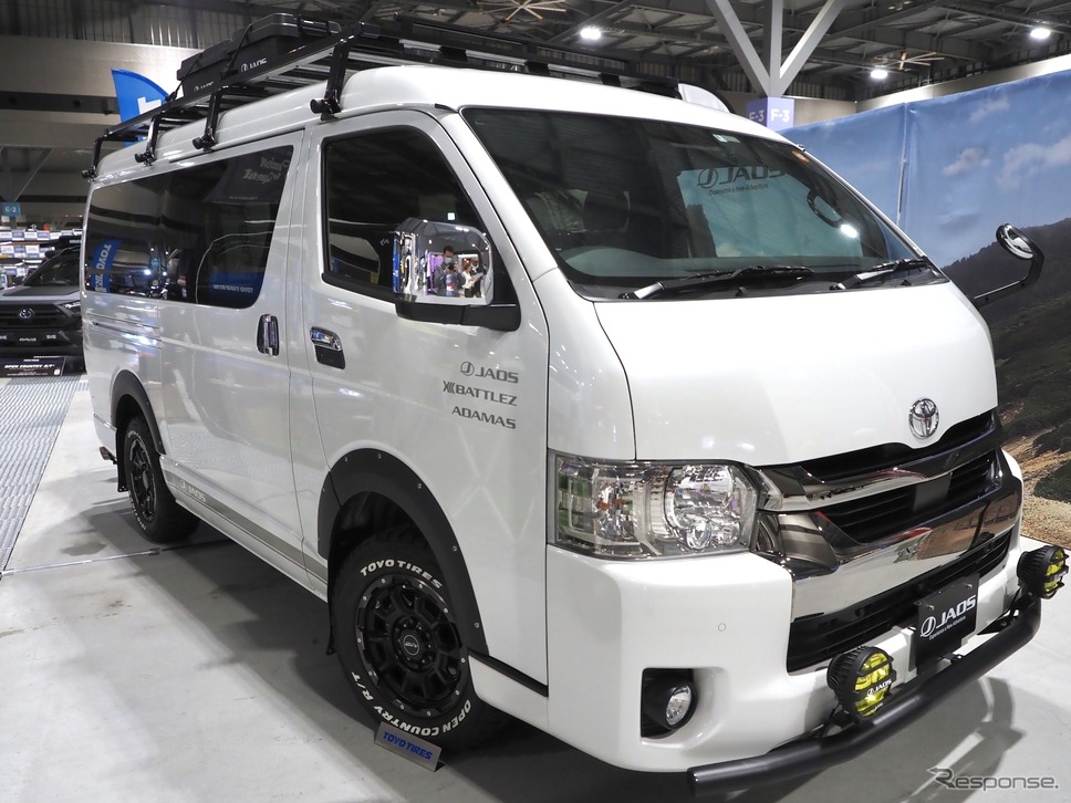 JAOS トヨタ ハイエース《フィールドスタイル2023》《写真撮影 家本浩太》