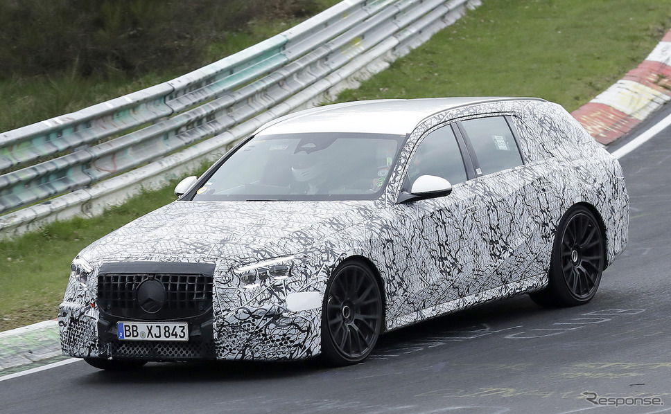 メルセデス AMG E53 ステーションワゴン 次期型プロトタイプ(スクープ写真)《APOLLO NEWS SERVICE》