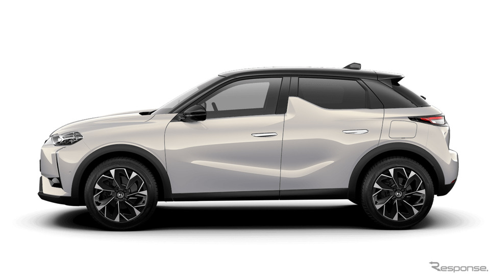 DS 3 改良新型(クリスタルパール)《写真提供:Stellantis ジャパン》
