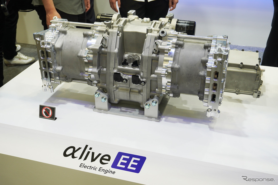 ヤマハ発動機の高性能モーターユニットのコンセプト「αlive EE」（人とくるまのテクノロジー展2023）《写真撮影 宮崎壮人》