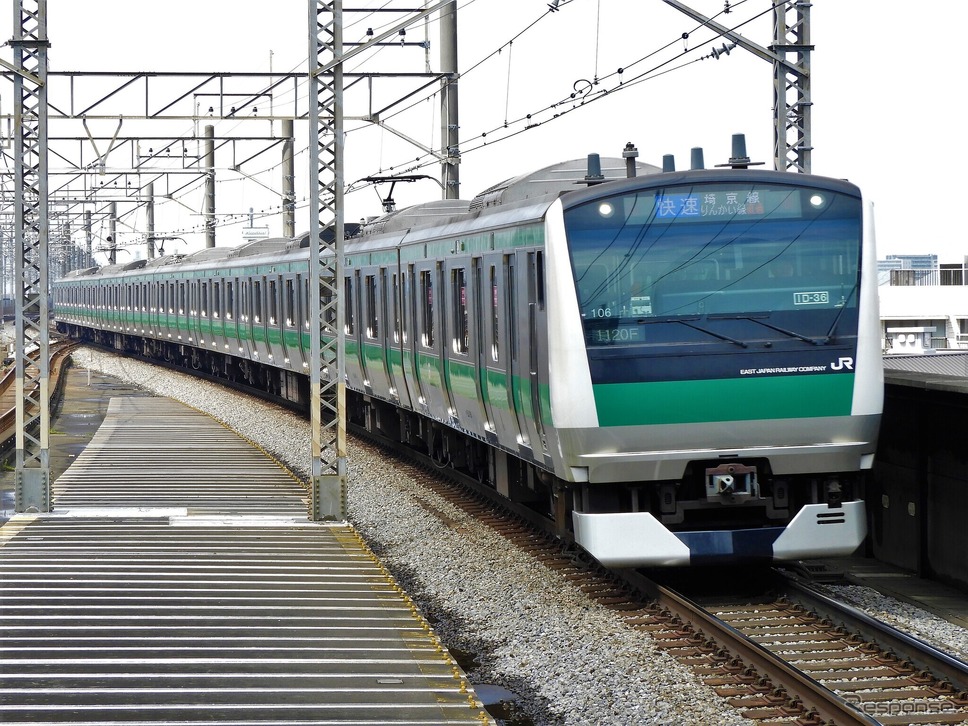 埼京線の埼玉県内を走る快速。《写真提供 写真AC》
