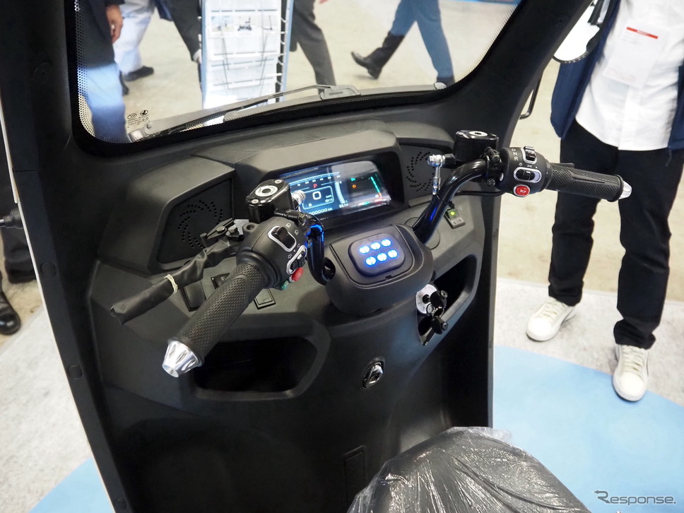 EV-TUKYUK(ユアサ商事取り扱い。建設・測量生産性向上展2023)《写真撮影 高木啓》