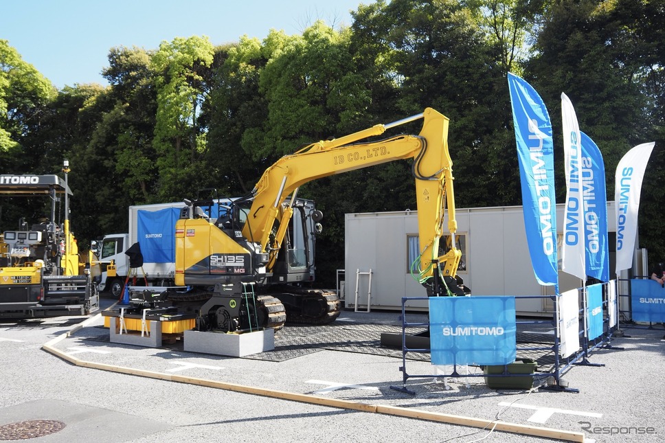 住友建機(建設・測量生産性向上展2023)《写真撮影 高木啓》