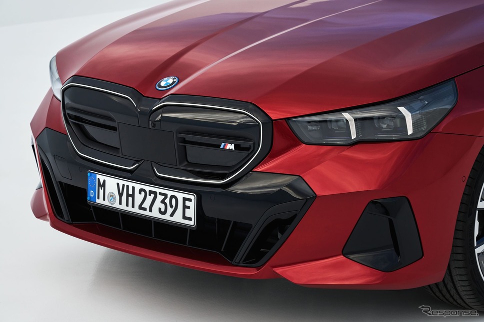 BMW i5 の「M60 xDrive」《photo by BMW》