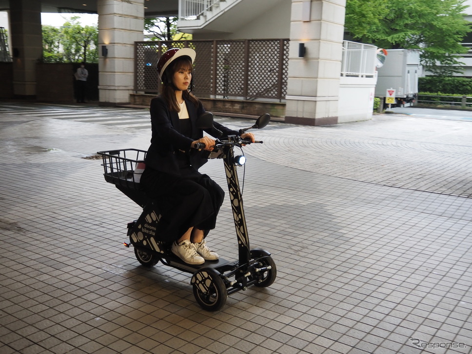 東京EVバイクシェア：FUTURE GOGO!《写真撮影 高木啓》