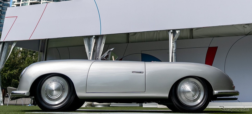 ポルシェ 356 No.1 ロードスター(1948年製)《photo by Porsche》