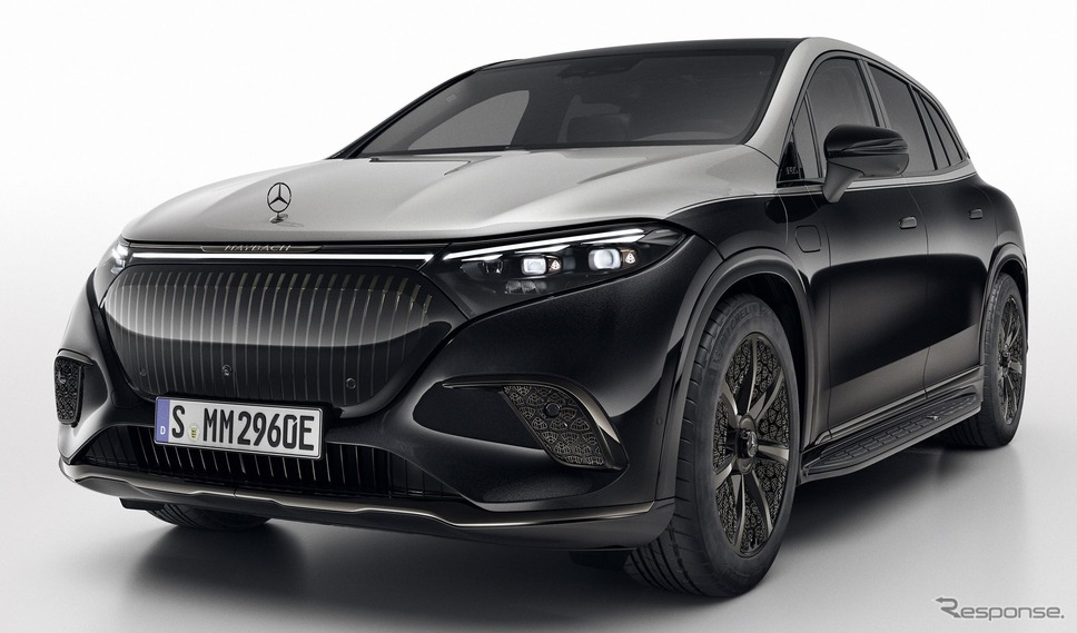 メルセデス・マイバッハ EQS SUV の「ナイトシリーズ」《photo by Mercedes-Benz》