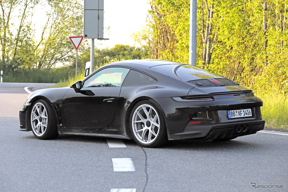 ポルシェ 911 ST プロトタイプ(スクープ写真)《APOLLO NEWS SERVICE》