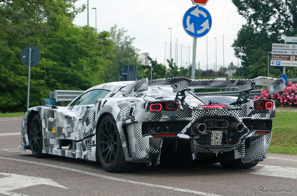 フェラーリ F250(仮)プロトタイプ(スクープ写真)《APOLLO NEWS SERVICE》