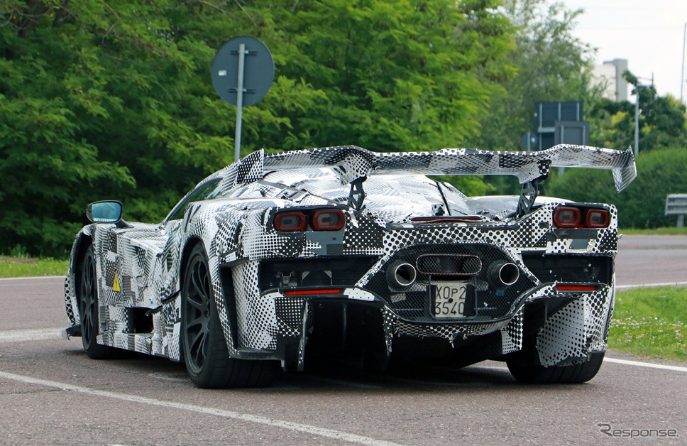 フェラーリ F250(仮)プロトタイプ(スクープ写真)《APOLLO NEWS SERVICE》