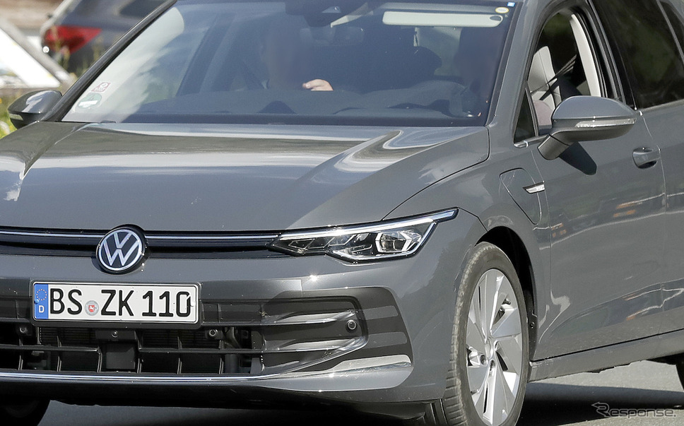VW ゴルフ 改良新型プロトタイプ(スクープ写真)《APOLLO NEWS SERVICE》