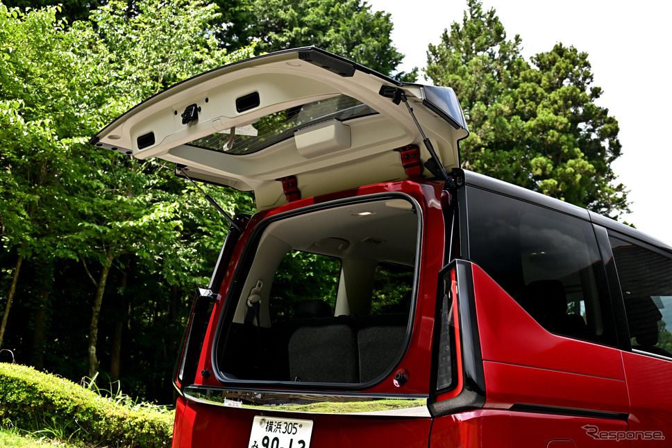日産 セレナ e-POWER LUXION《写真撮影 雪岡直樹》