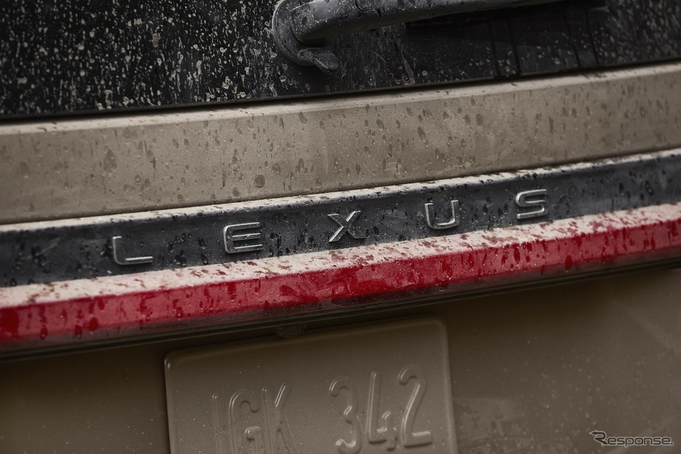 レクサス GX 新型のティザー写真《photo by Lexus》