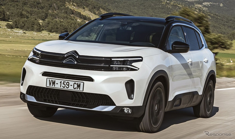 シトロエン C5 エアクロス の「ハイブリッド136」《photo by Citroen》