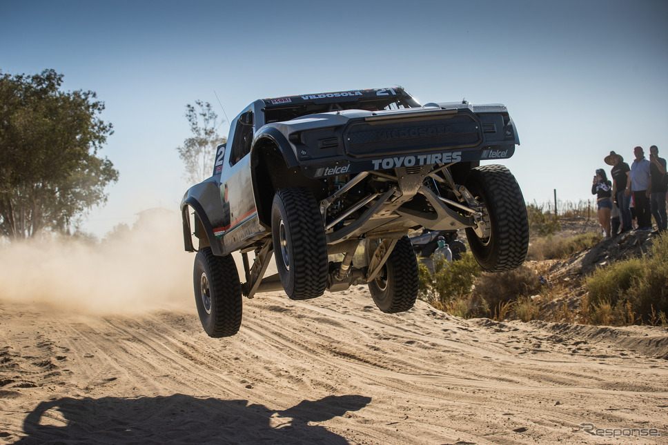 オープンカントリー M/T-R 装着車両(サン・フェリペ250)《写真提供:TOYO TIRE》
